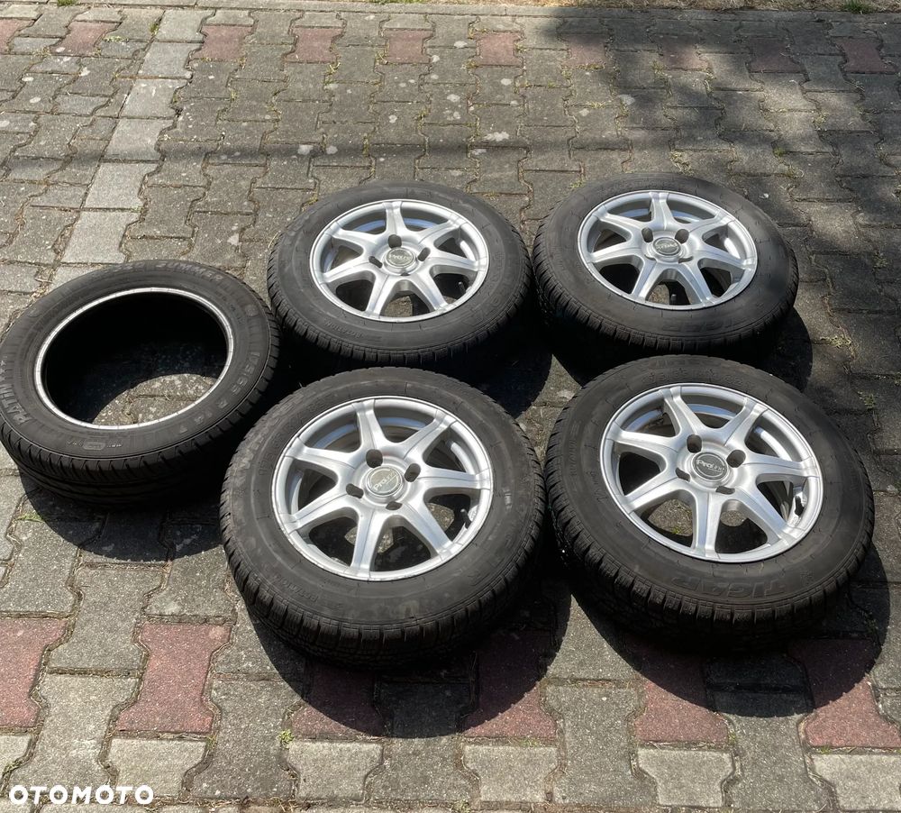 Ford Fiesta 1.25 Champions Edition - 16
