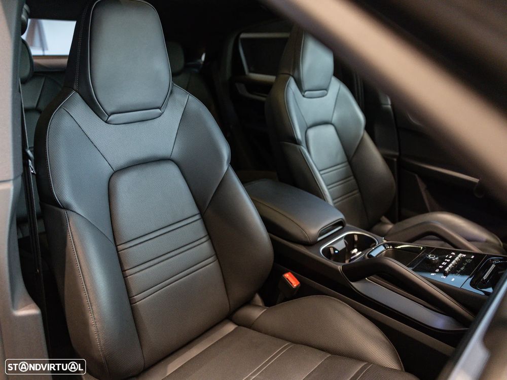 Porsche Cayenne Coupé S E-Hybrid - 43
