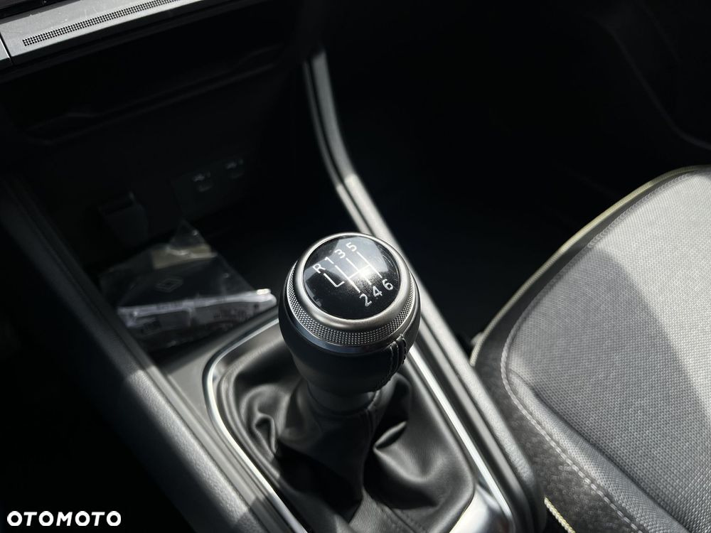 Renault Captur 1.0 TCe Techno - 28