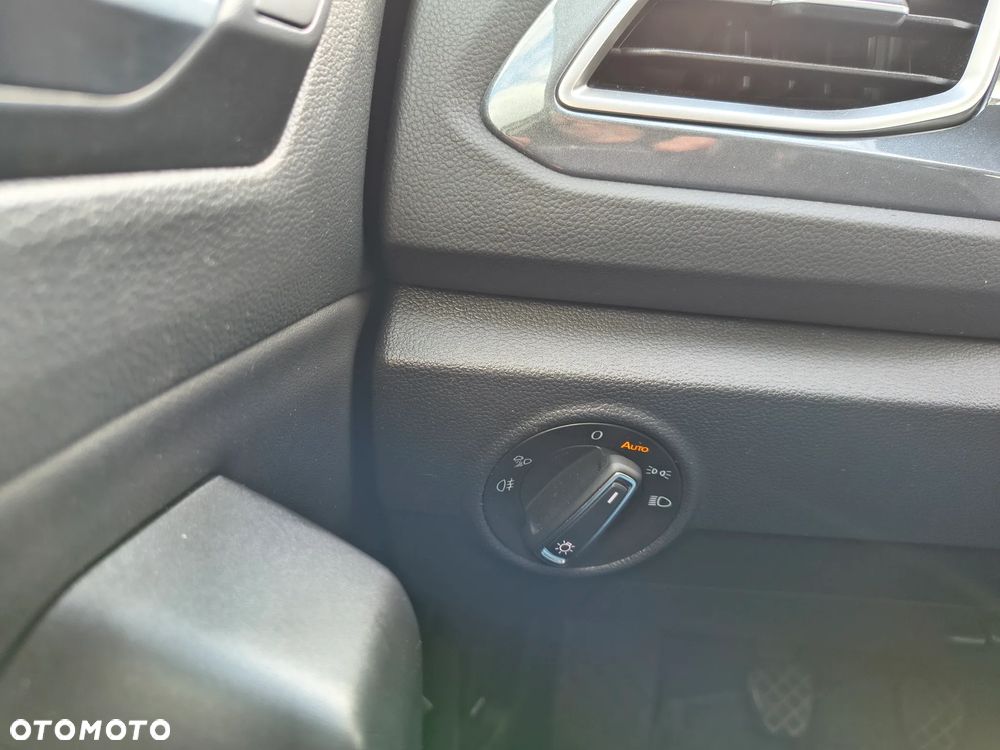 Volkswagen T-Roc 1.5 TSI Style - 33