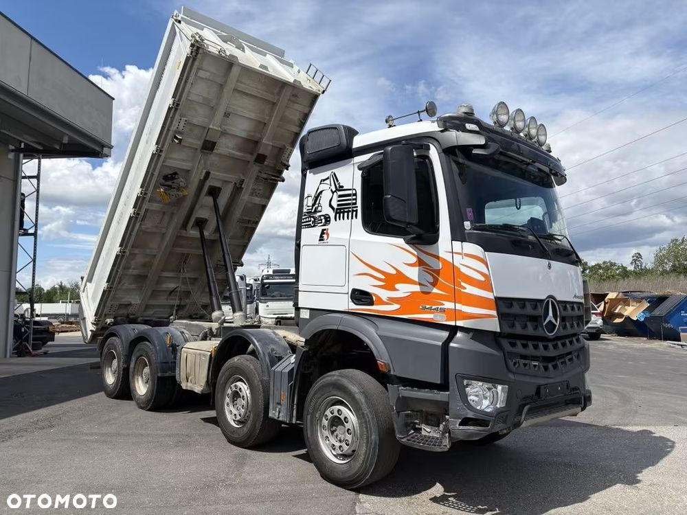 Mercedes-Benz AROCS 3445 8x4 – Wywrotka 3-stronna Meiller Bordmatik / EURO 6 /  143 392 km