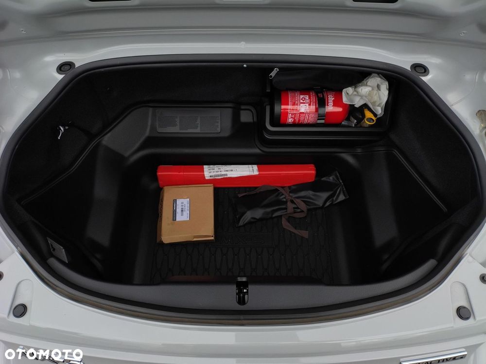 Mazda MX-5 - 28
