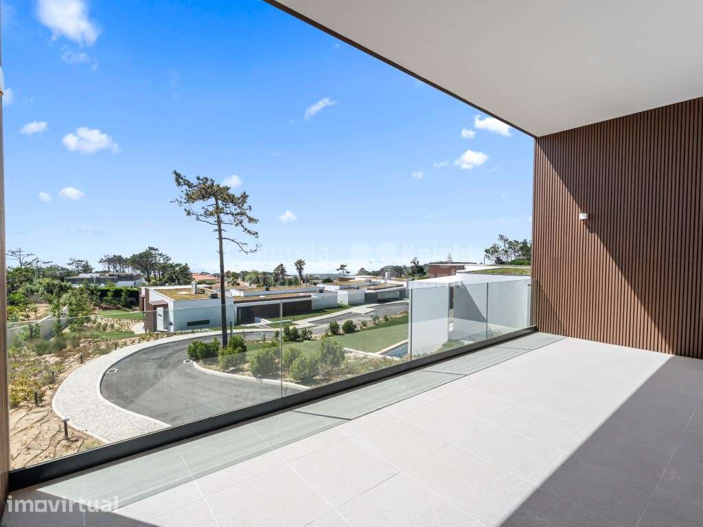Moradia T5 com piscina privativa e vista mar na Azoia em Sintra - Grande imagem: 5/60