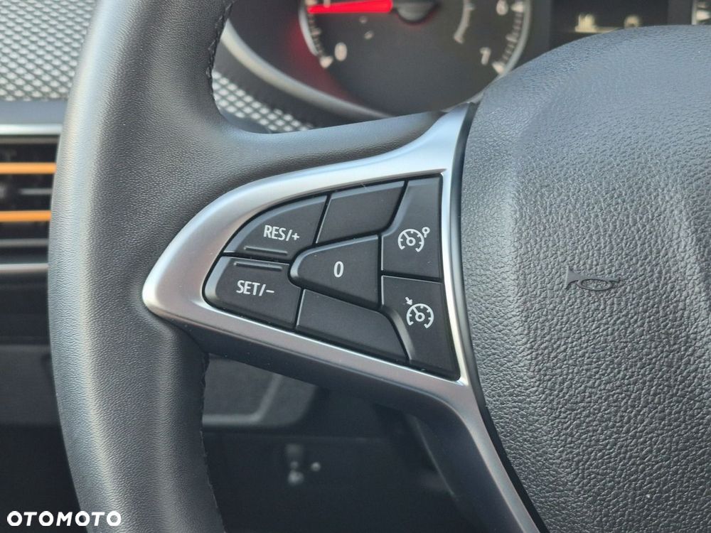 Dacia Sandero - 28