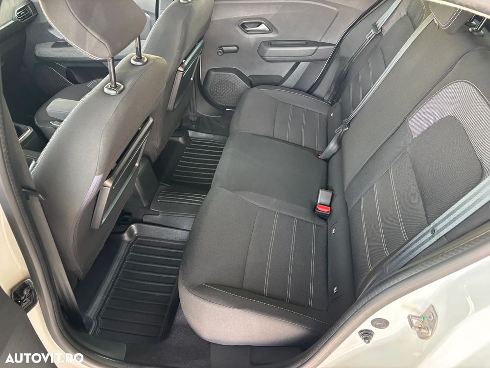 Dacia Logan TCe 90 MT6 Comfort - 31