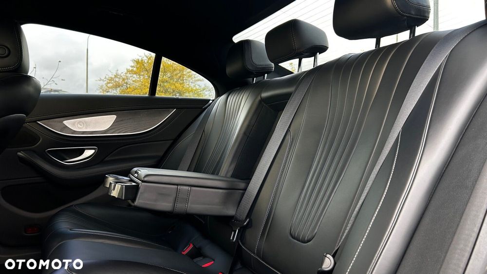 Mercedes-Benz CLS 350 d 4-Matic 9G-TRONIC - 29