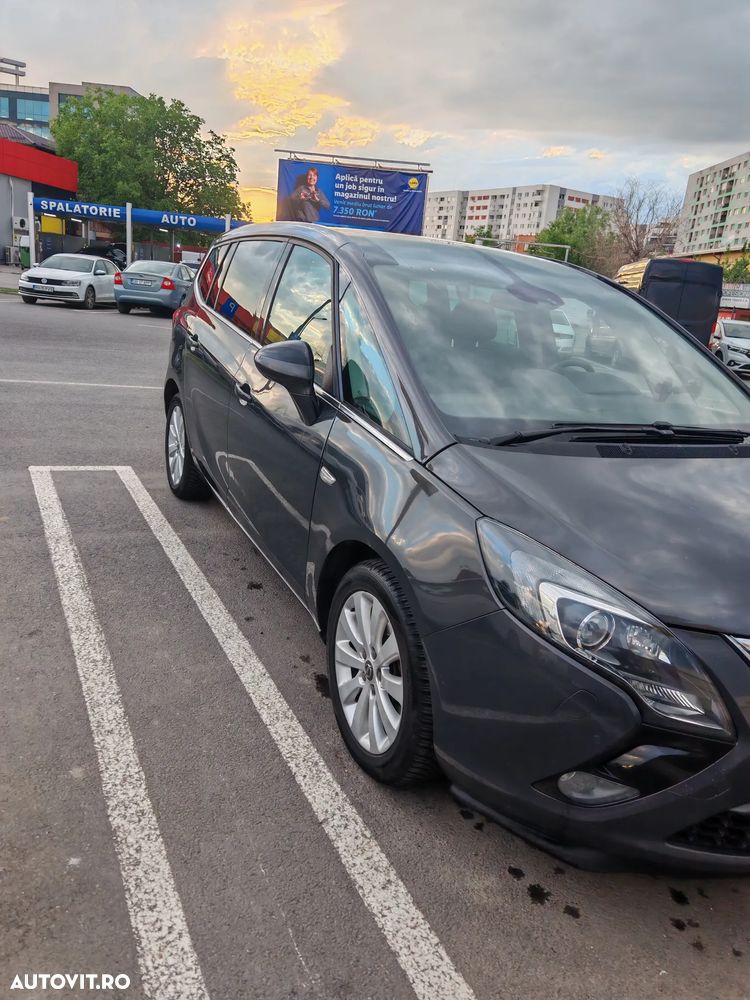 Opel Zafira Tourer 2.0 CDTI Automatik Style - 3