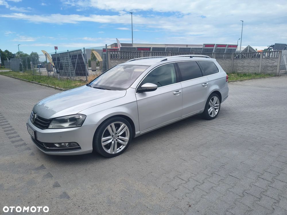 Volkswagen Passat 2.0 TDI Comfortline DSG - 1