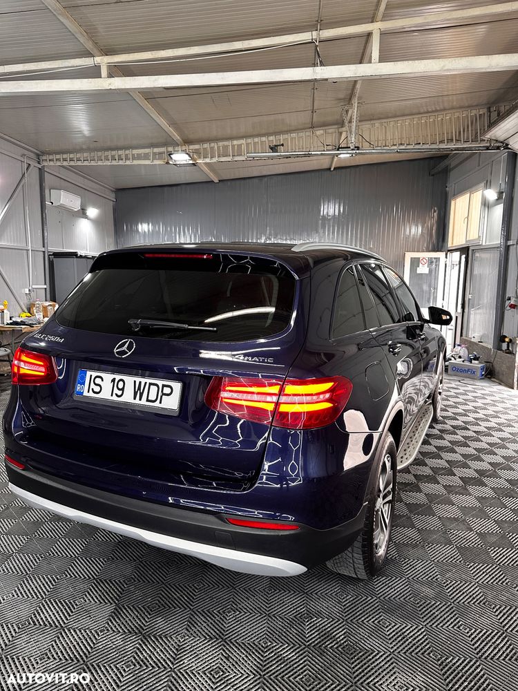 Mercedes-Benz GLC 250 d 4MATIC - 2