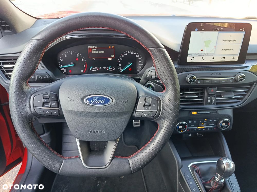 Ford Focus 1.5 EcoBoost STart-Stopp-System ST-Line - 17