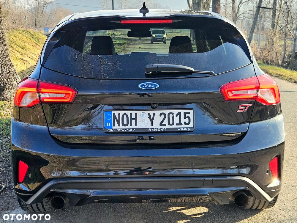 Ford Focus 2.3 EcoBoost S&S ST Edition - 12