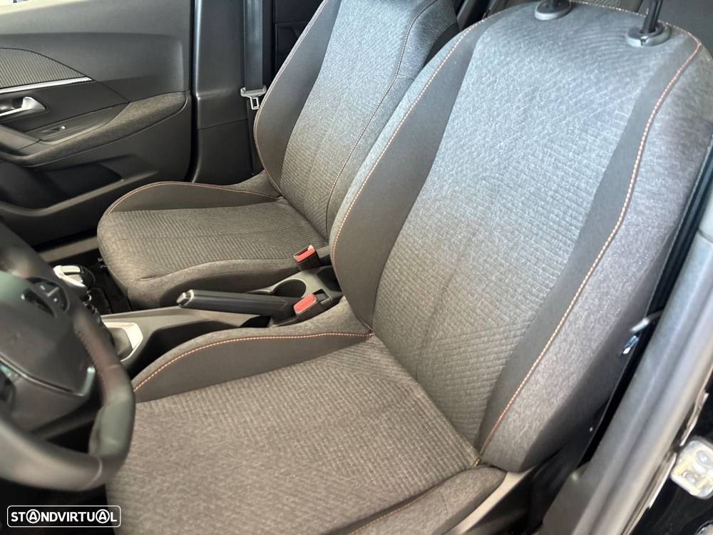 Peugeot 2008 1.2 PureTech Style - 11