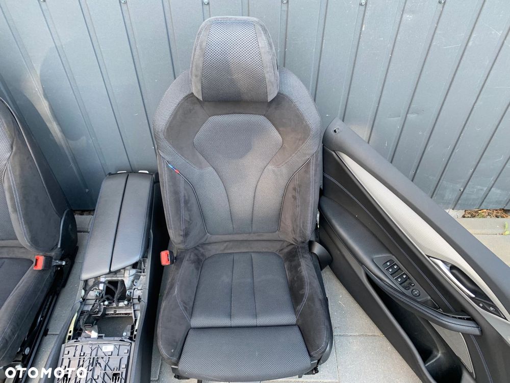 FOTELE TAPICERKA M-PAKIET ALCANTARA GRZANE HARMAN KARDON BMW 5 G30 SPORT - 2
