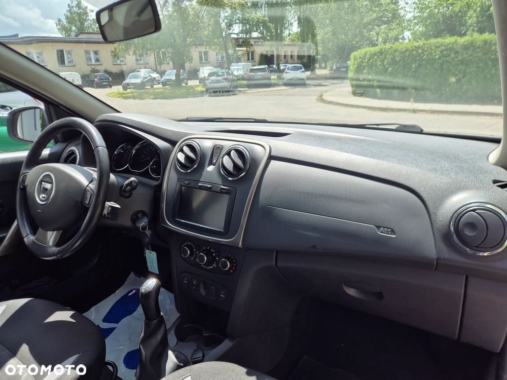 Dacia Sandero Stepway TCe 90 (S&S) Celebration - 9