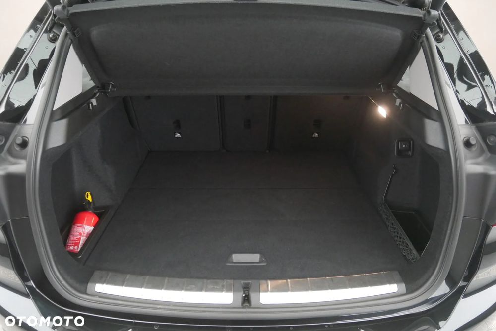BMW X1 sDrive18i Sport Line - 9