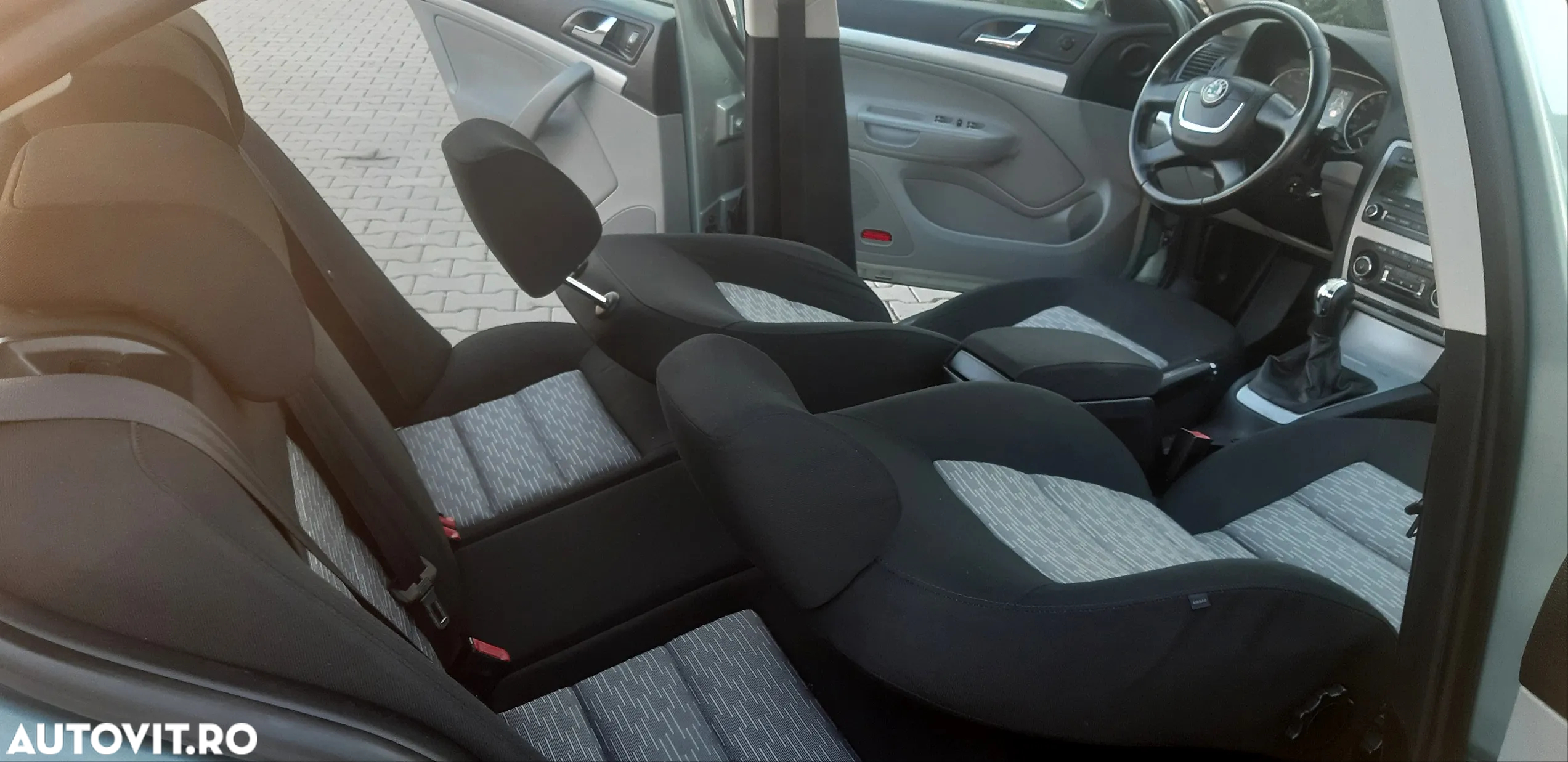 Skoda Octavia Combi 1.4 TSI Ambition - 10