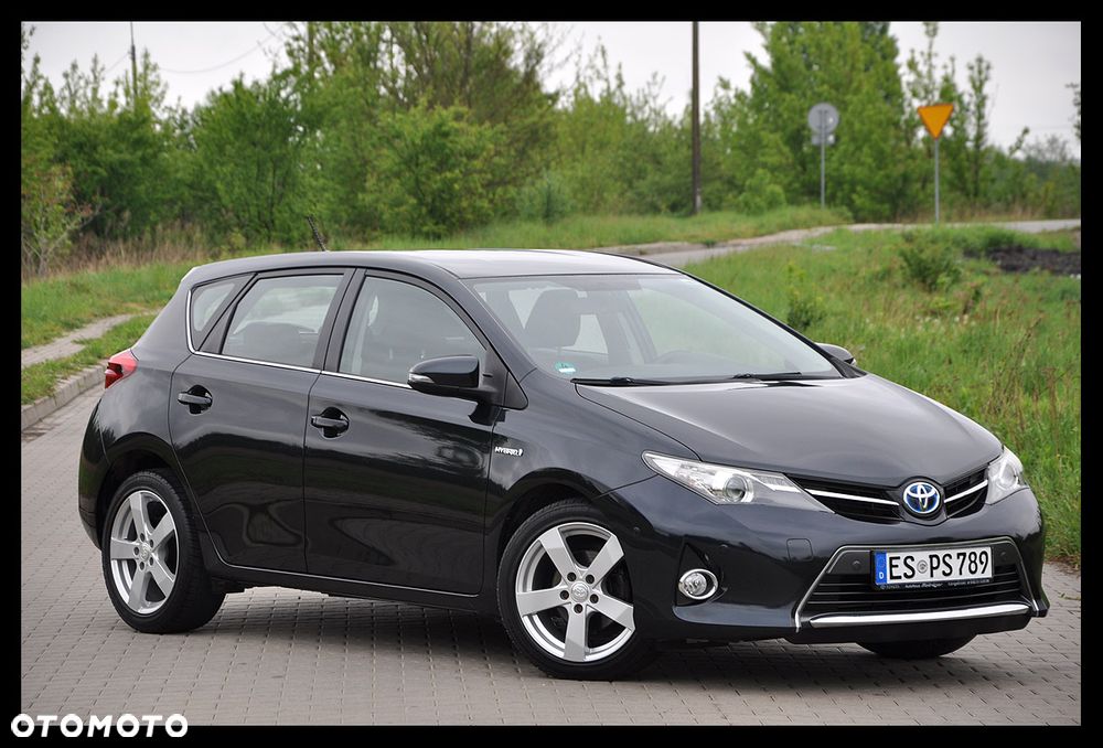Toyota Auris - 2