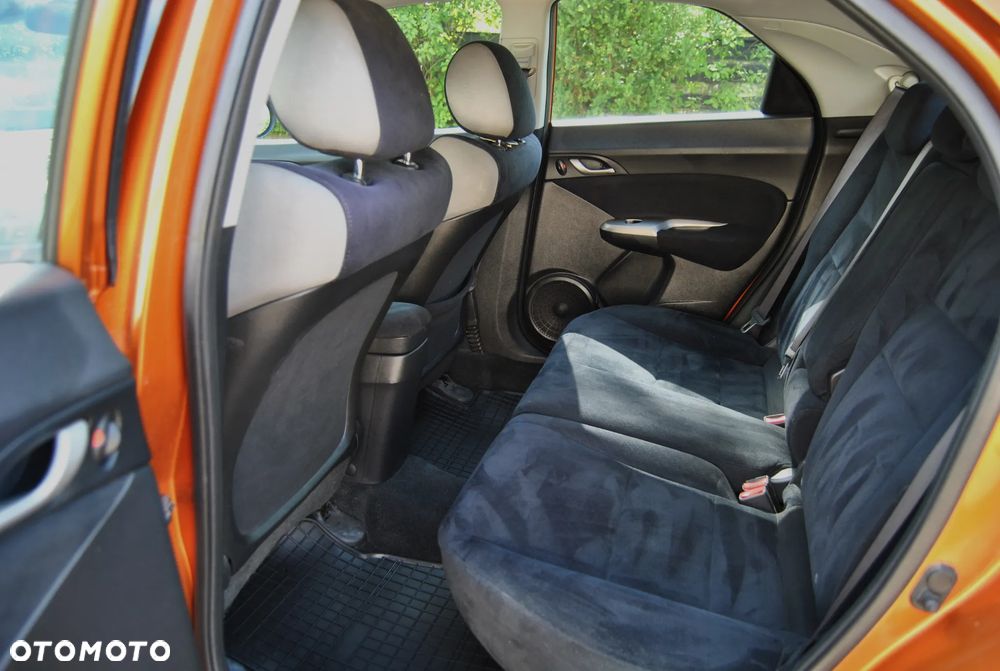 Honda Civic 1.4 Comfort - 6