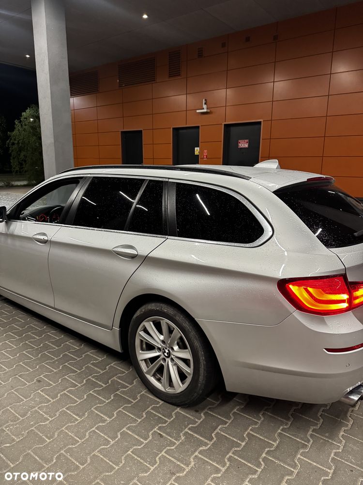BMW Seria 5 520d - 10
