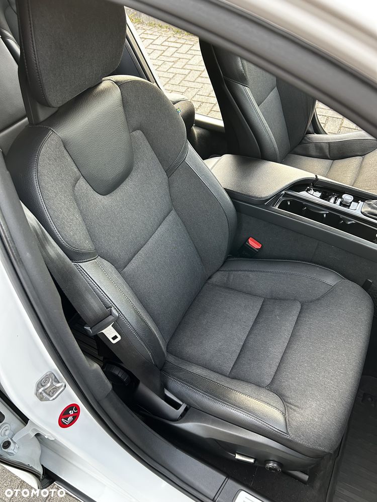 Volvo V90 D3 Geartronic Momentum - 21