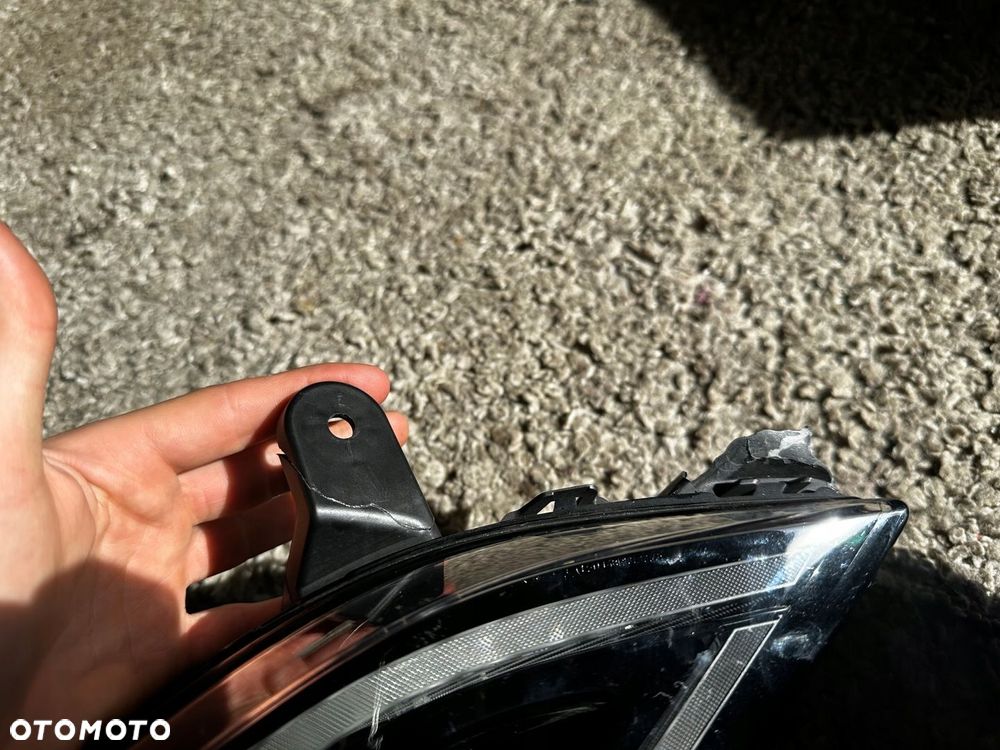 RENAULT MEGANE V 5 E TECH PRAWY HALOGEN LED ŚWIATŁO DZIENNE DRL 266009083R - 10