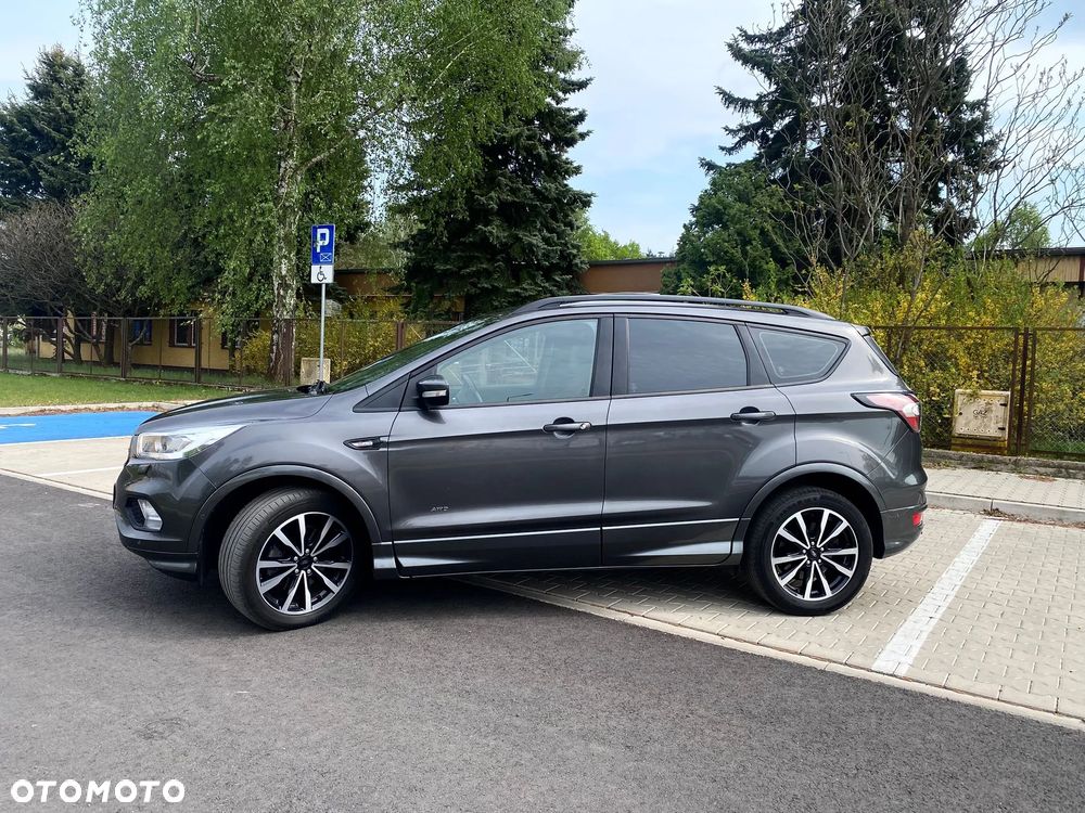 Ford Kuga 2.0 TDCi 4x4 ST-Line - 5