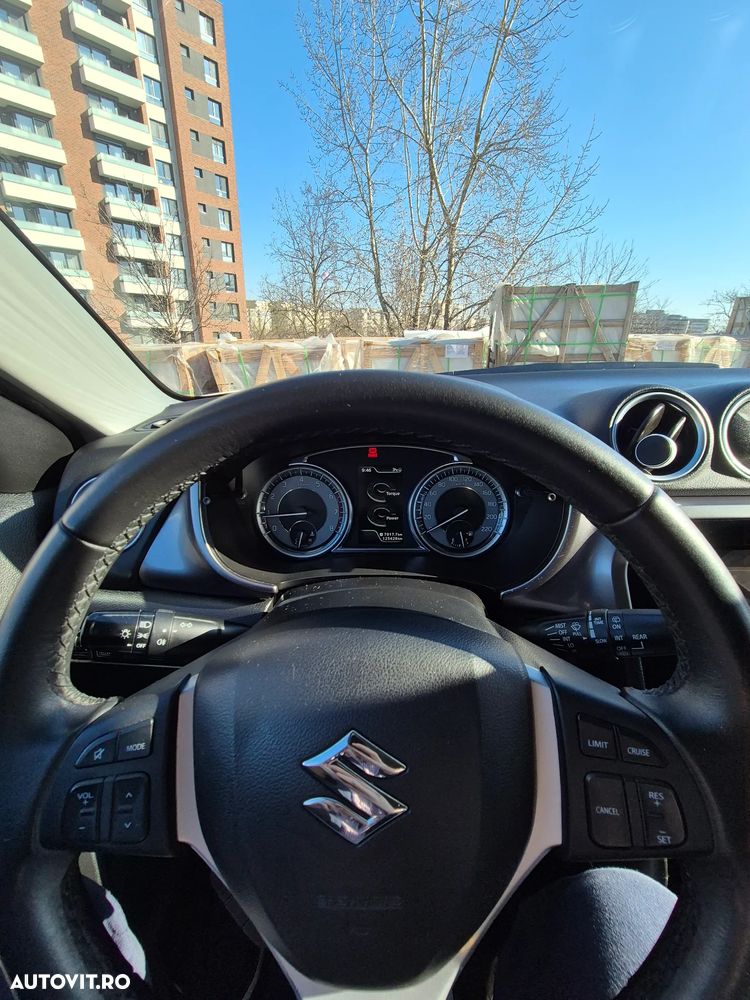 Suzuki Vitara 1.0 Passion - 4