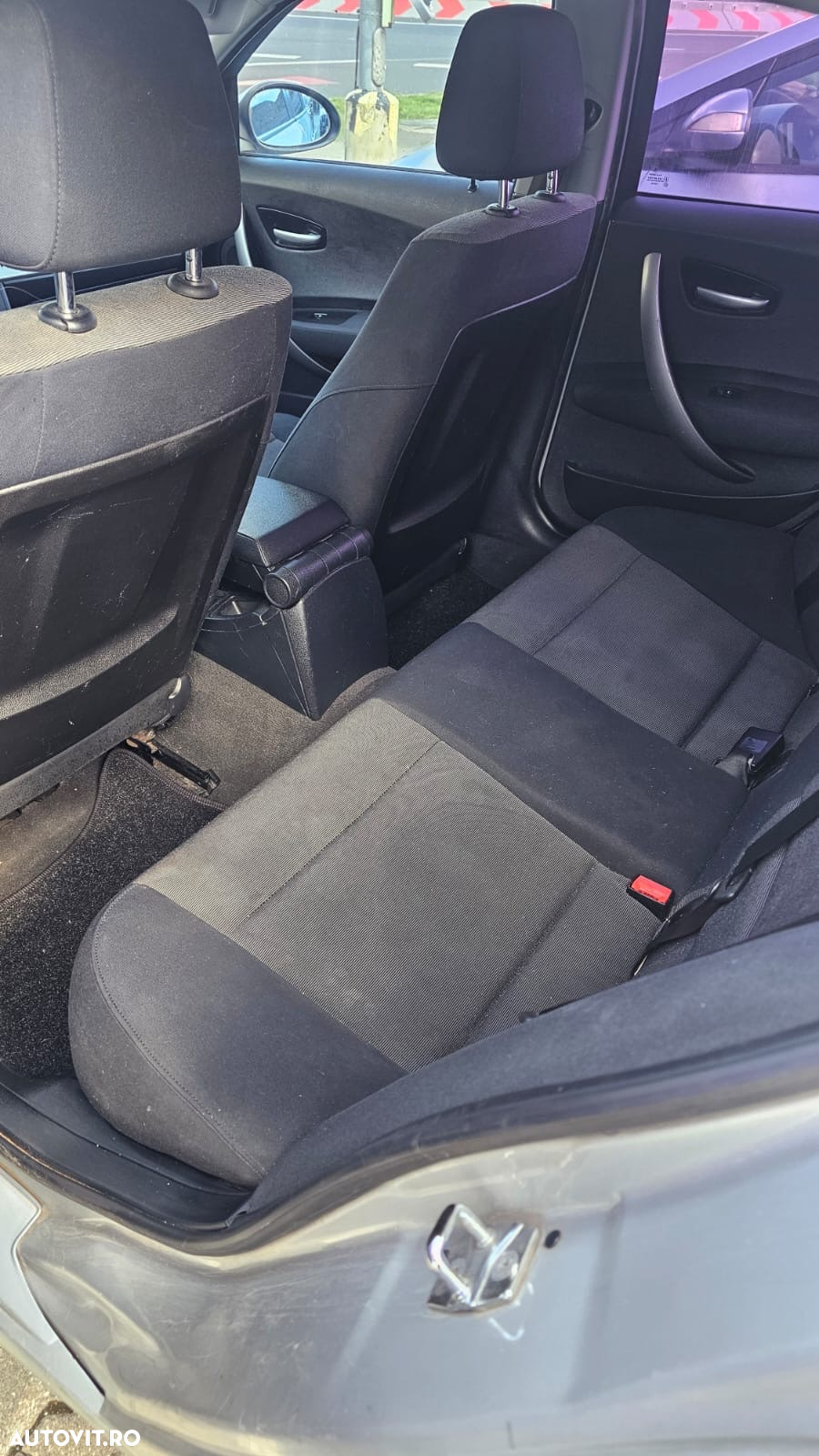 BMW Seria 1 120d - 11