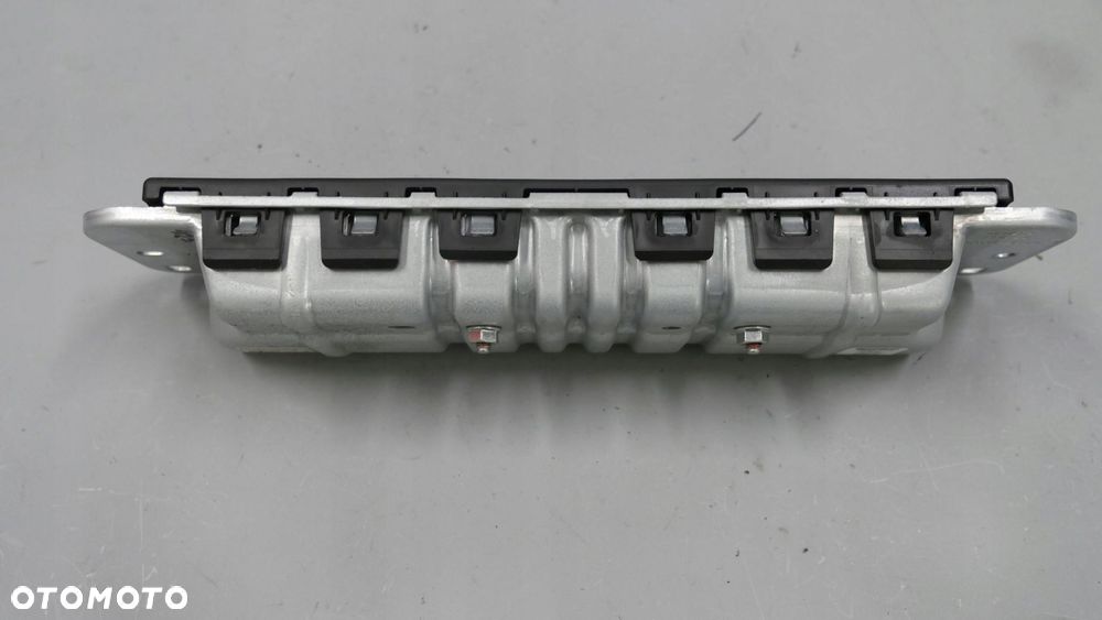 bmw 2 f44 gran coupe poduszka kolanowa prawa kierowcy 6823068 airbag - 3