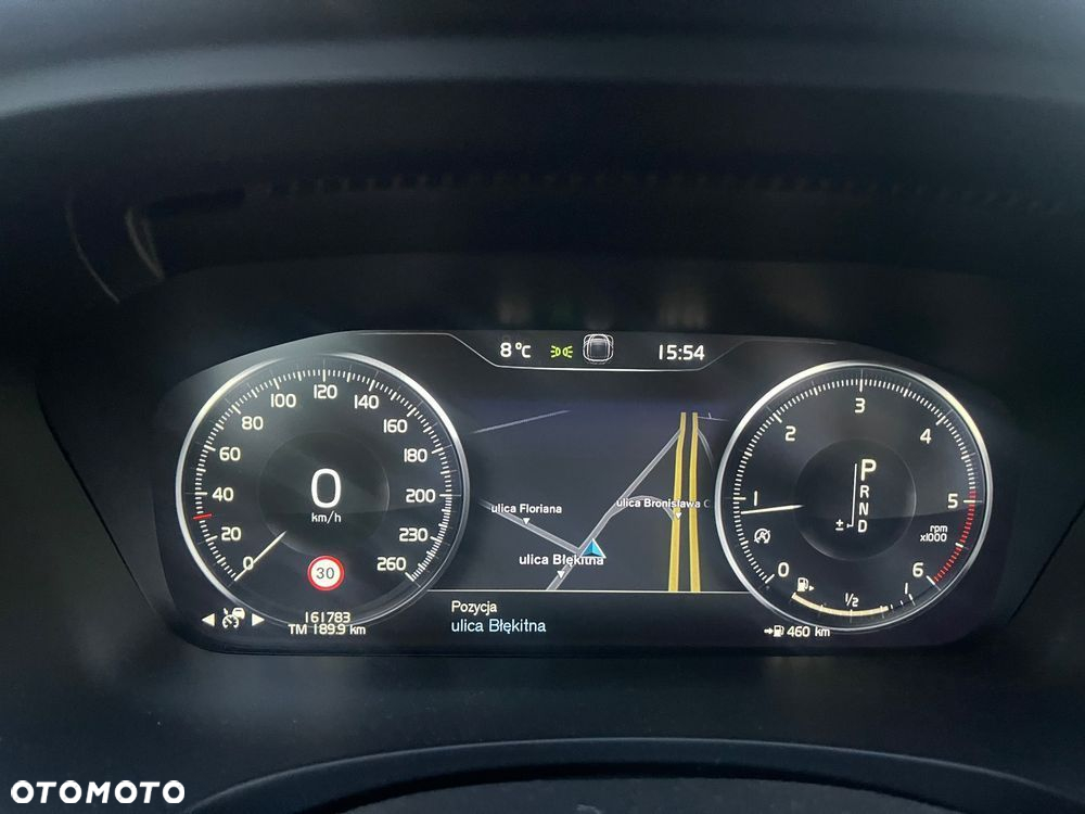 Volvo V90 D4 Momentum - 15