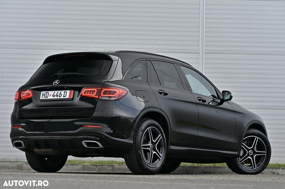 Mercedes-Benz GLC 300 d 4MATIC 9G-TRONIC AMG Line Plus - 6