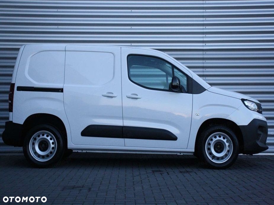 Peugeot Partner Van M L1H1 1.5 130KM - 10