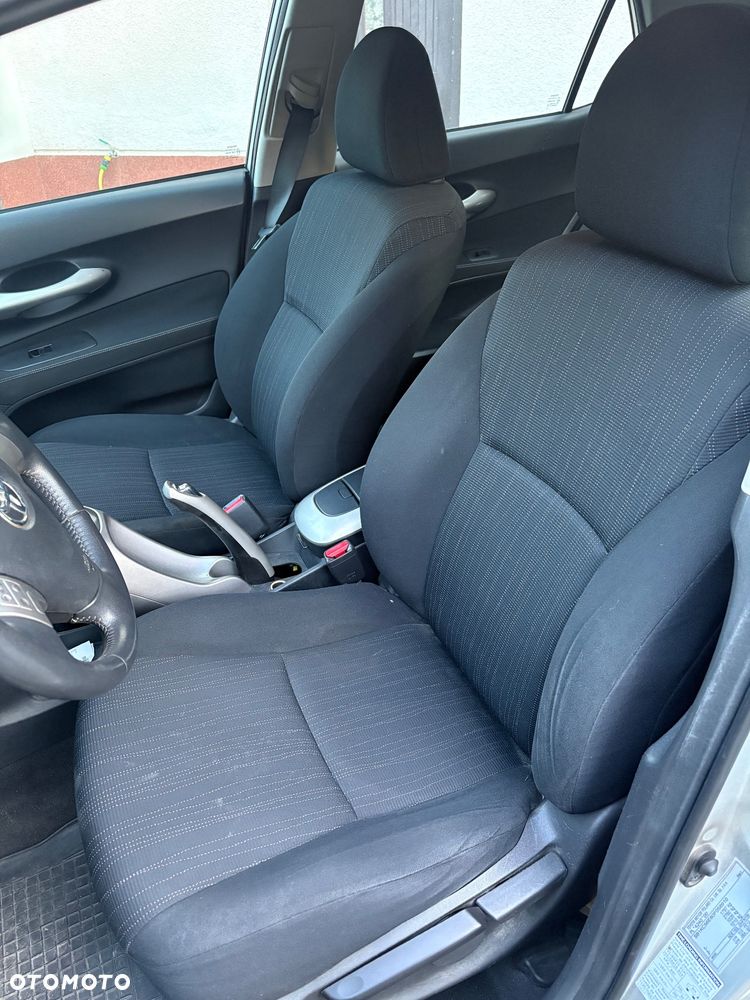 Toyota Auris 1.4 D-4D Luna - 9