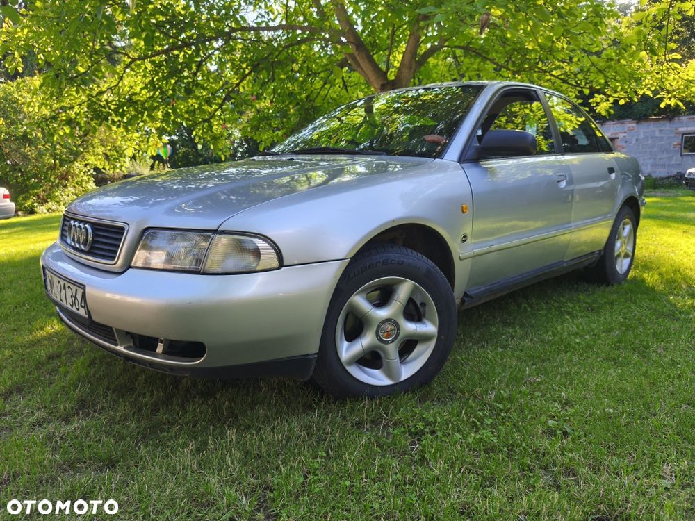 Audi A4 Limousine - 2