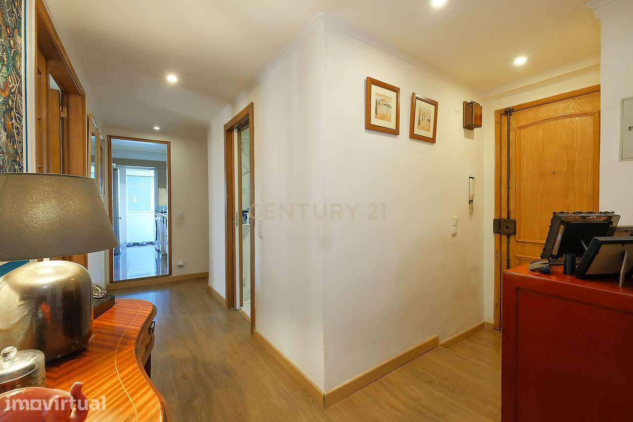 Apartamento T3  remodelado no Pragal - Grande imagem: 3/34