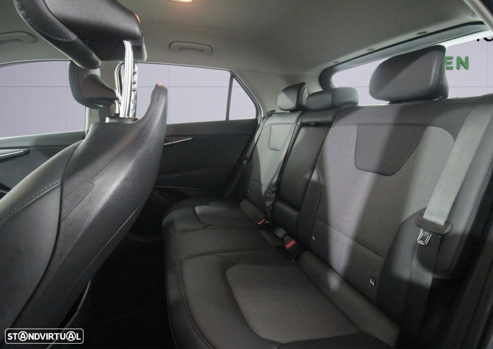 Kia Niro EV 64kWh Drive - 12