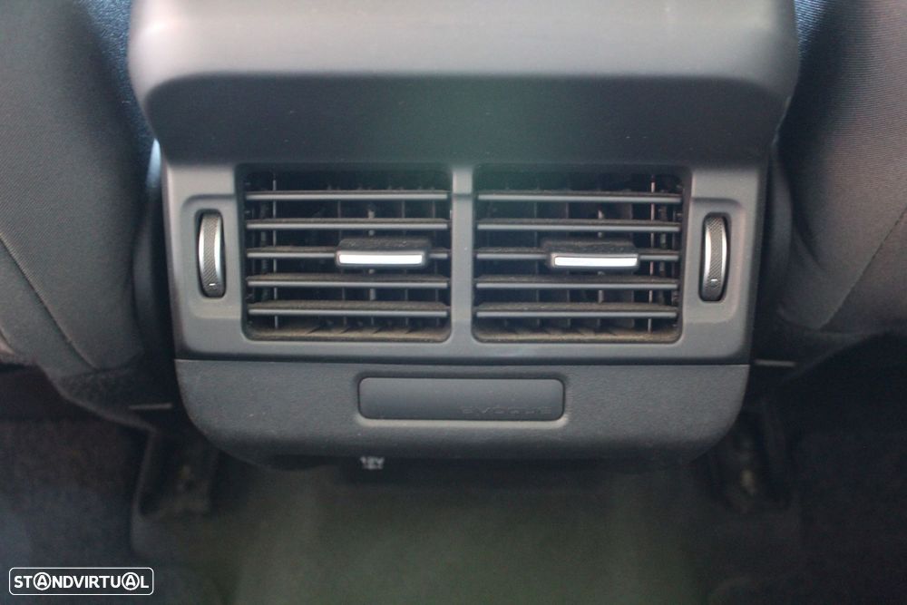 Land Rover Range Rover Evoque 2.0 D150 AWD Auto - 26