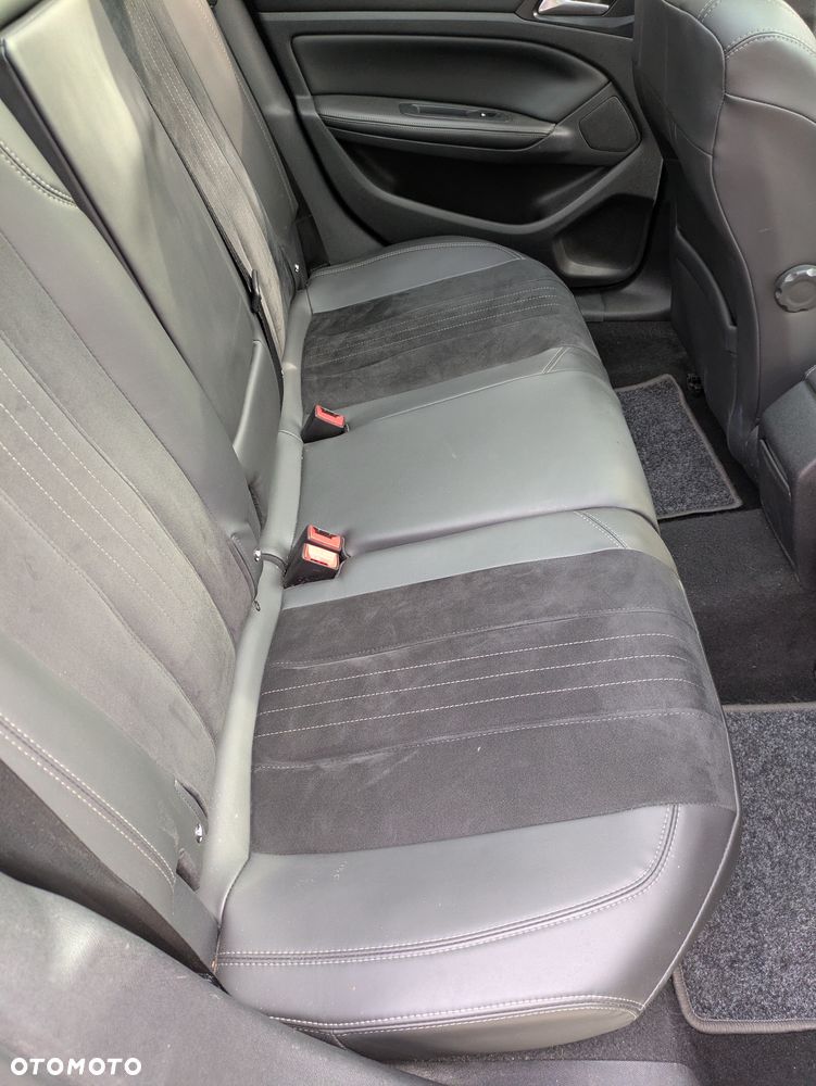 Peugeot 308 BlueHDi FAP 150 Stop&Start Automatik Allure - 26