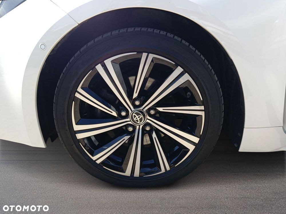 Toyota Corolla 2.0 Hybrid Comfort - 32