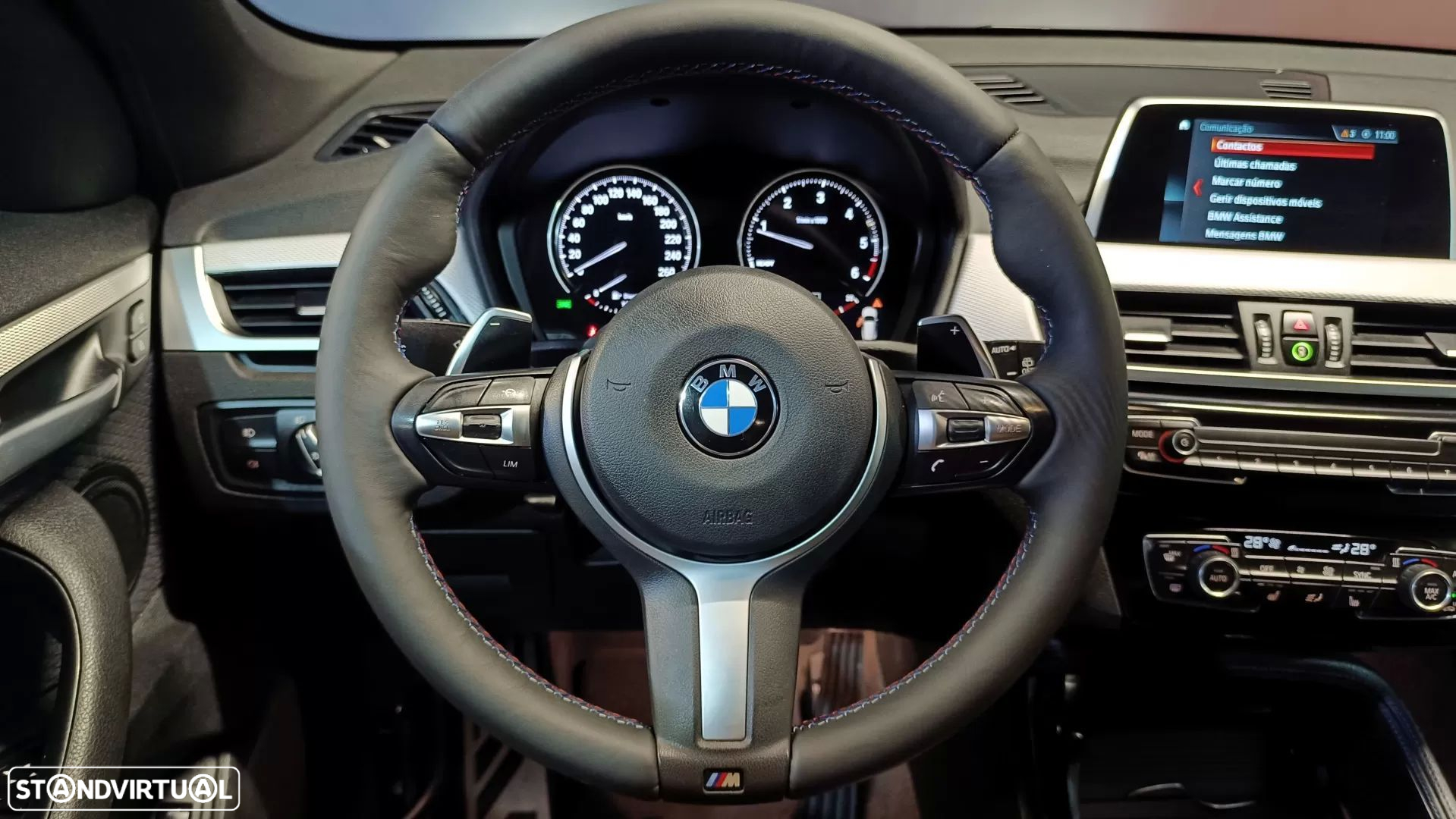 BMW X1 18 d sDrive Auto Pack M - 8