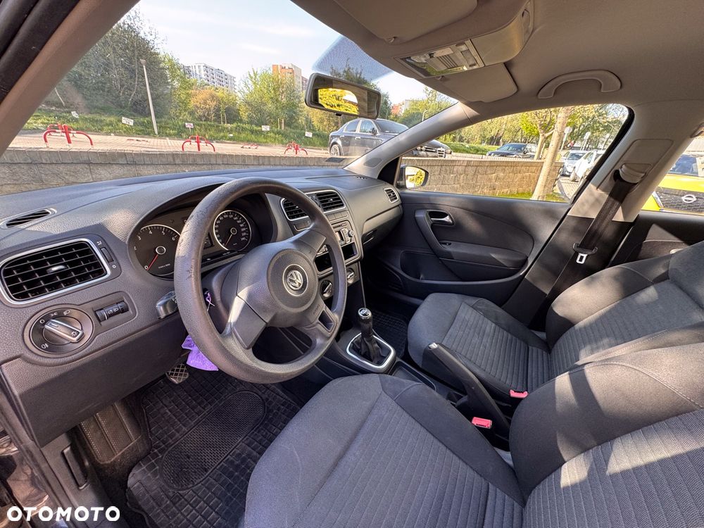 Volkswagen Polo - 14