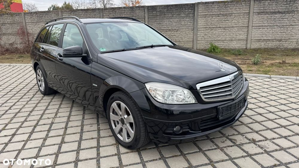 Mercedes-Benz Klasa C 180 T BlueEFFICIENCY - 2