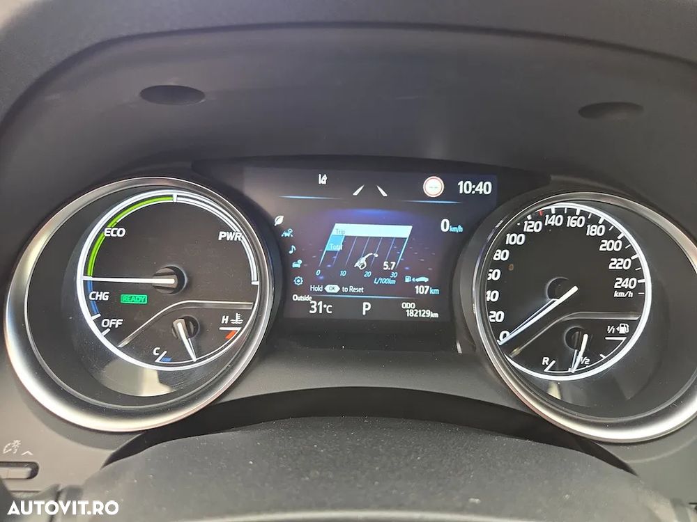Toyota Camry 2.5 Business - 6