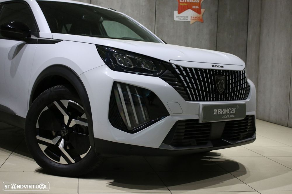 Peugeot 2008 1.2 PureTech Allure - 3