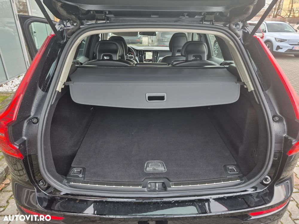 Volvo XC 60 D4 AWD Momentum - 21