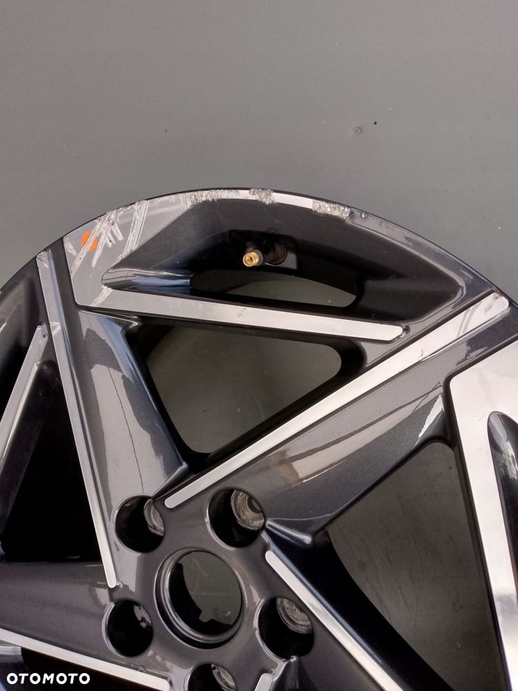 HYUNDAI I30 III 3 FELGA ALUMINIOWA 7.5" x 18" 5x114.3 ET 55 52910-G4CA0 - 7