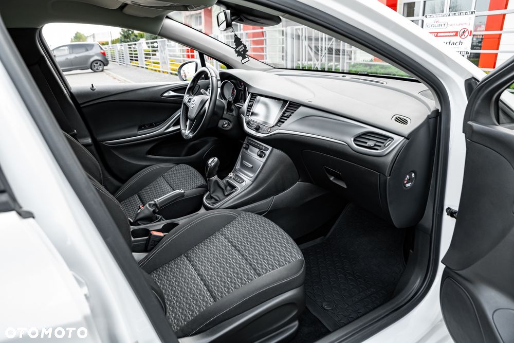 Opel Astra 1.6 D Start/Stop Business - 22