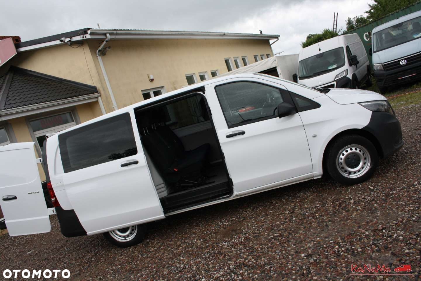 Mercedes-Benz VITO - 21