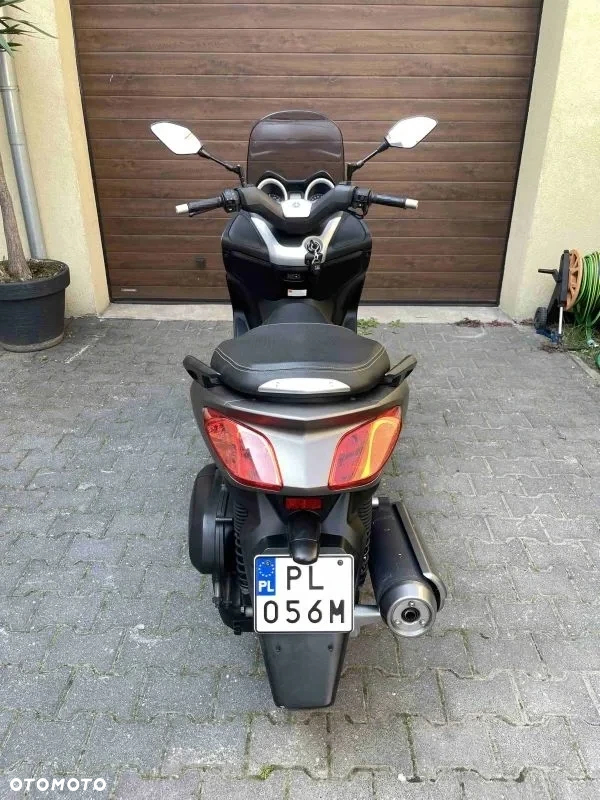 Yamaha X-max - 10