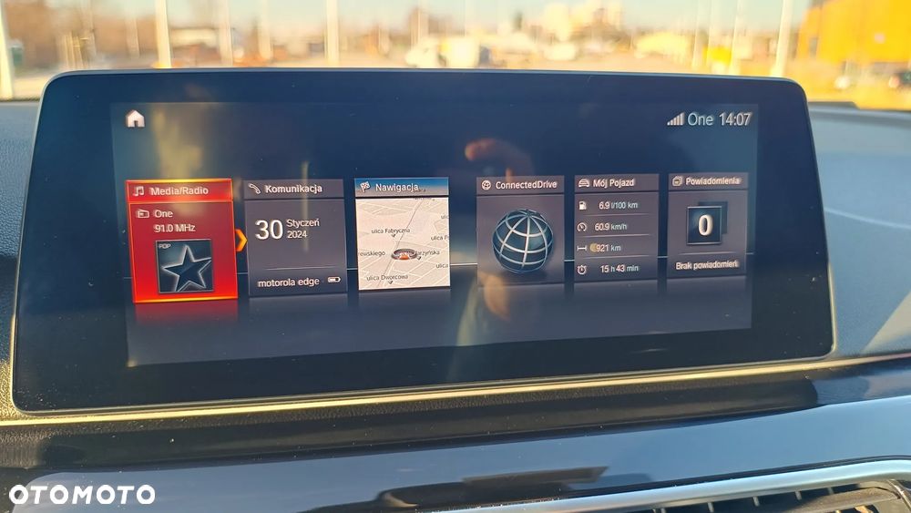 BMW Seria 5 520d Sport Line sport - 12